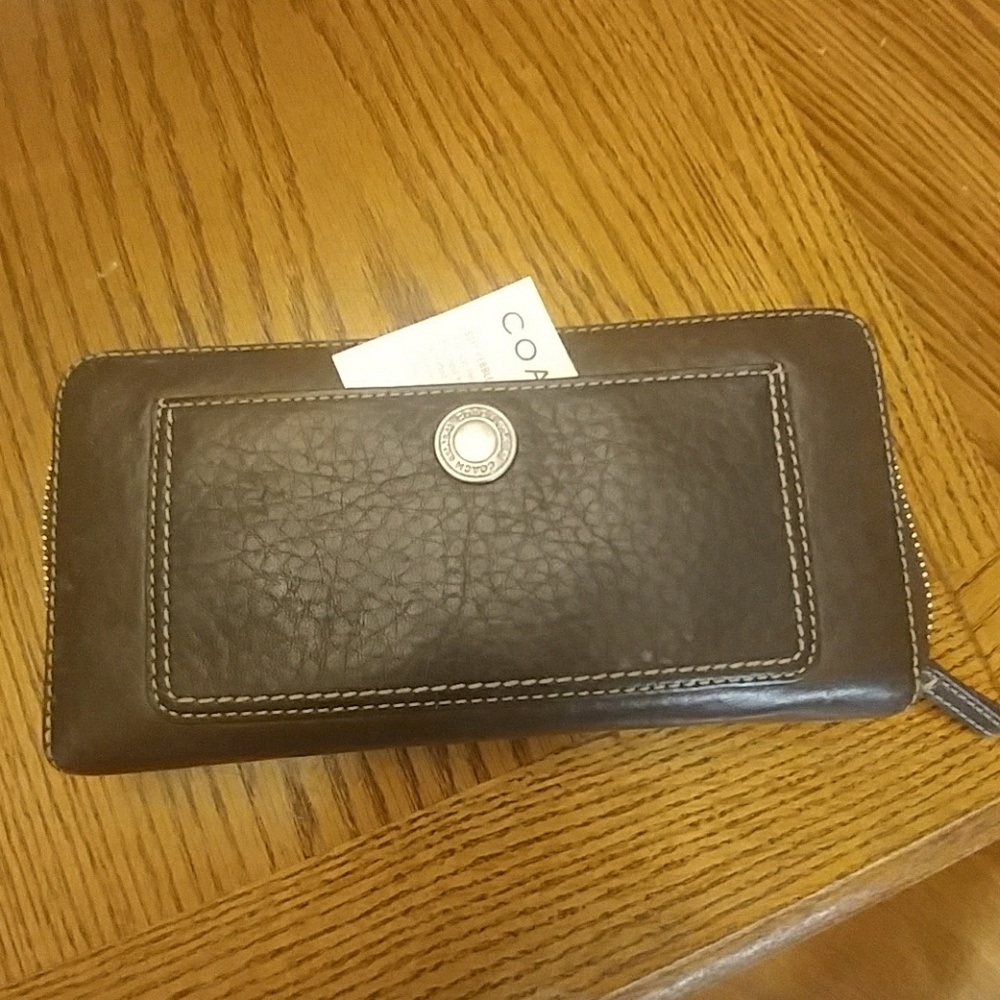 Coach wallet
